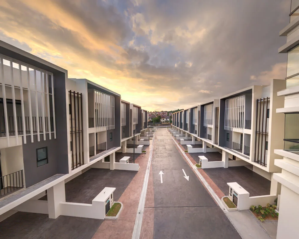 Garden Villas street view at Alstonia Hilltop Homes by MRCB Land, Bukit Rahman Putra, Sungai Buloh, Selangor