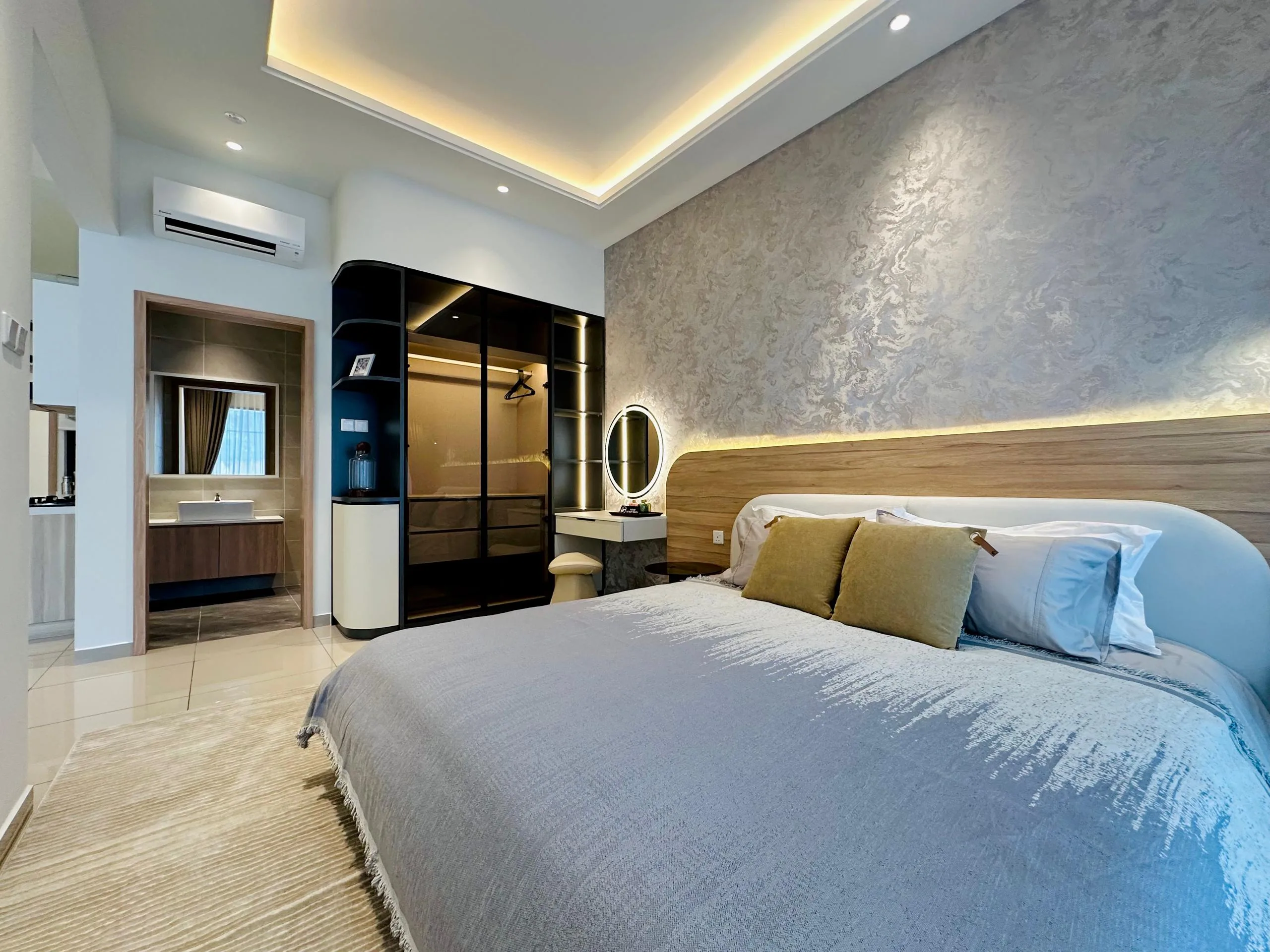 Bedroom in a Daya 1 Residences show unit, Keck Seng sales gallery, Taman Daya, Johor Bahru