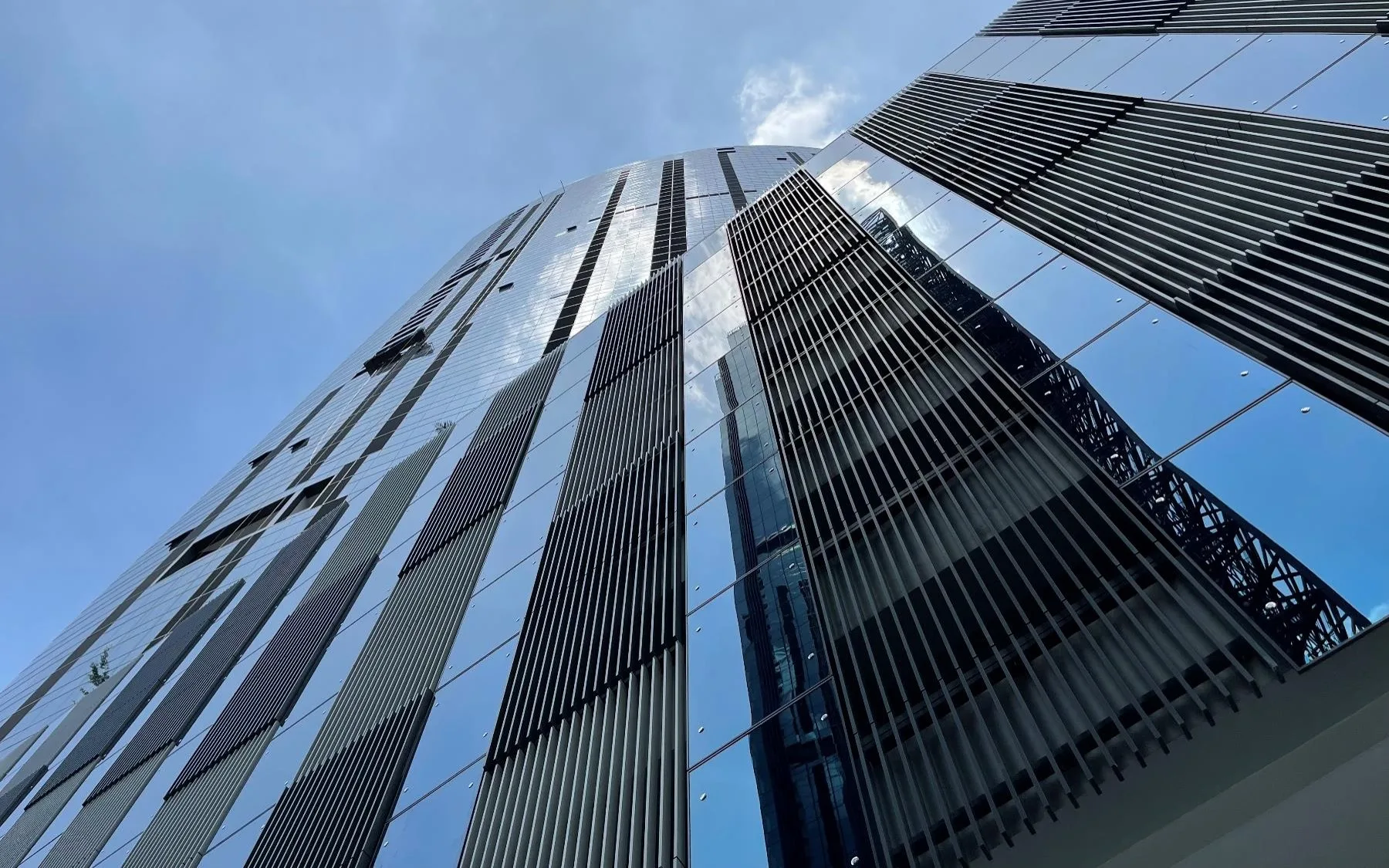 Photograph of the completed Eaton Residences @ KLCC facade published by GSH Corporation