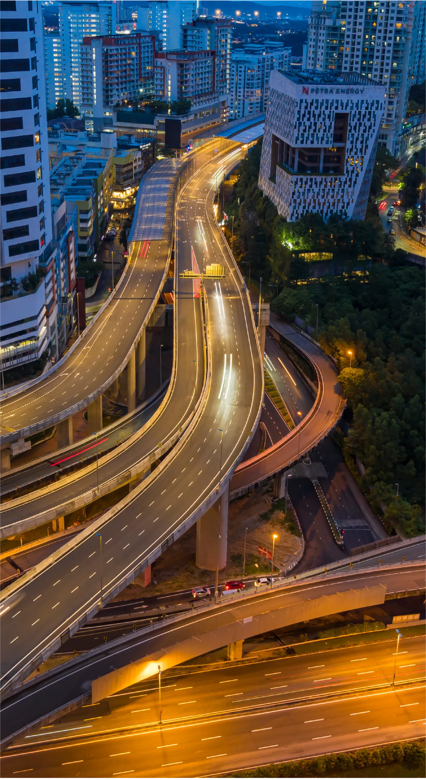 Highway connectivity diagram at Platinum Premium Suites @ HCK Tower by HCK Capital Group, Empire City, Damansara Perdana, Petaling Jaya, Selangor