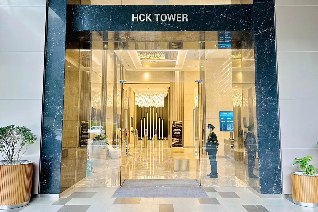 Tower main entrance at Platinum Premium Suites @ HCK Tower by HCK Capital Group, Empire City, Damansara Perdana, Petaling Jaya, Selangor