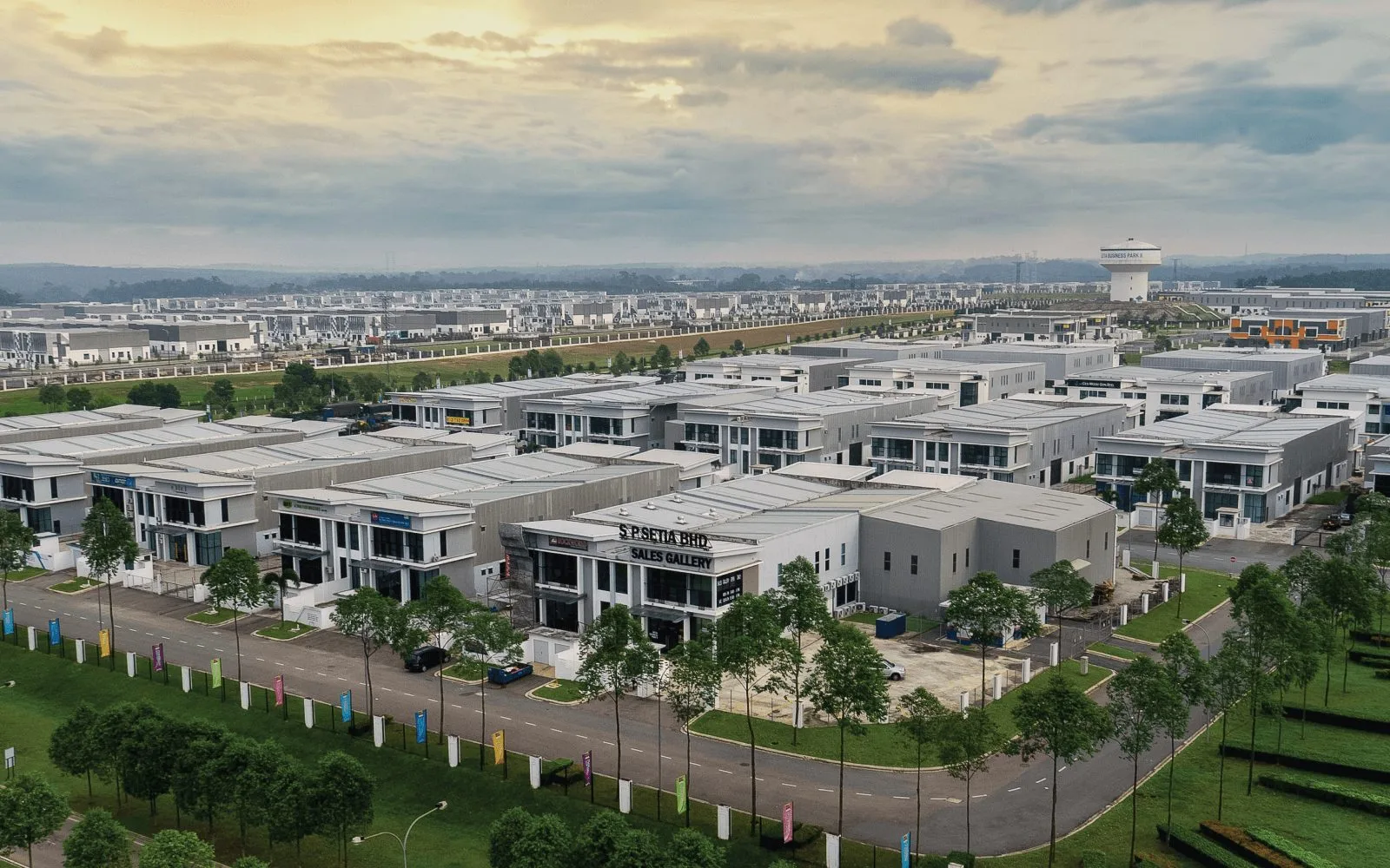 Setia Business Park II 工业园主要特色宣传图