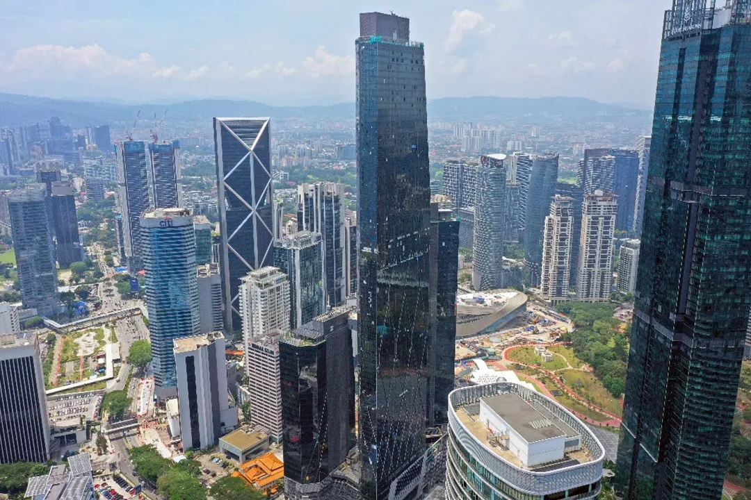 Site progress photograph of Tower 1 at Oxley Towers KLCC, the tower containing SO/ Kuala Lumpur Residences, Jalan Ampang, Kuala Lumpur