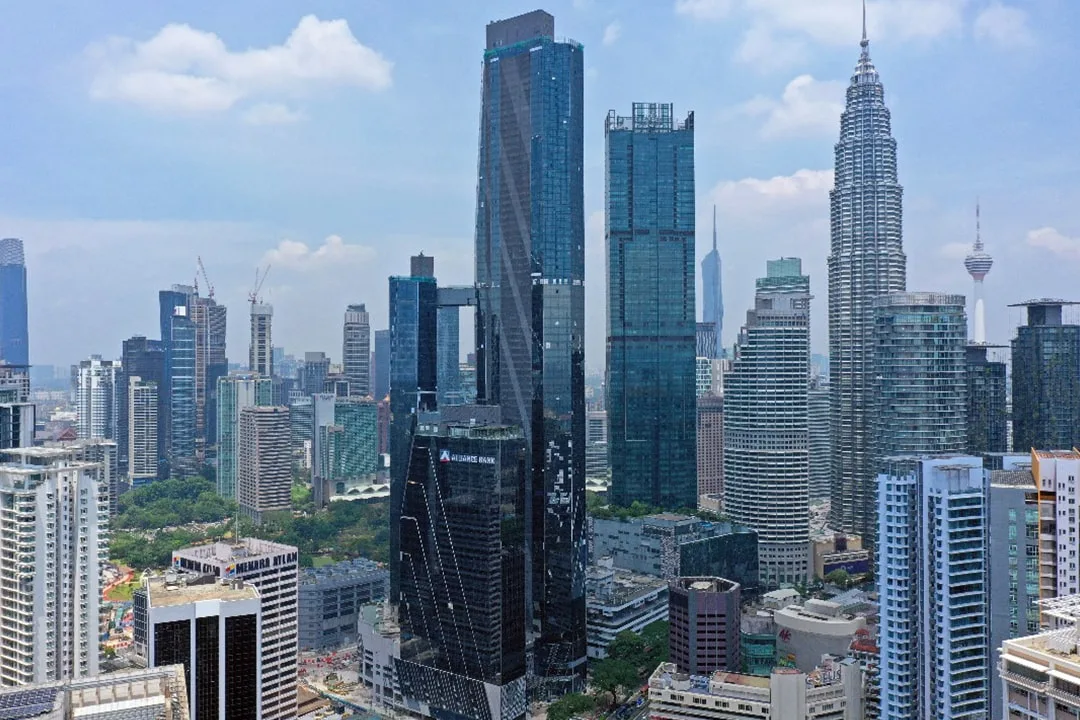Second site progress photograph of Tower 1 at Oxley Towers KLCC, home of SO/ Kuala Lumpur Residences, Kuala Lumpur