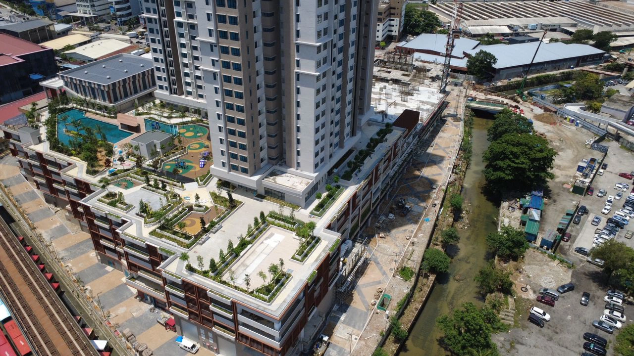 雪兰莪八打灵再也 Paramount Property The Atera 二期 一期 2026 年 6 月工地进度实拍