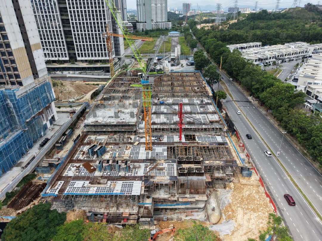 The Vividz @ Bukit Jalil construction progress photograph, Q3 2026, Kuala Lumpur