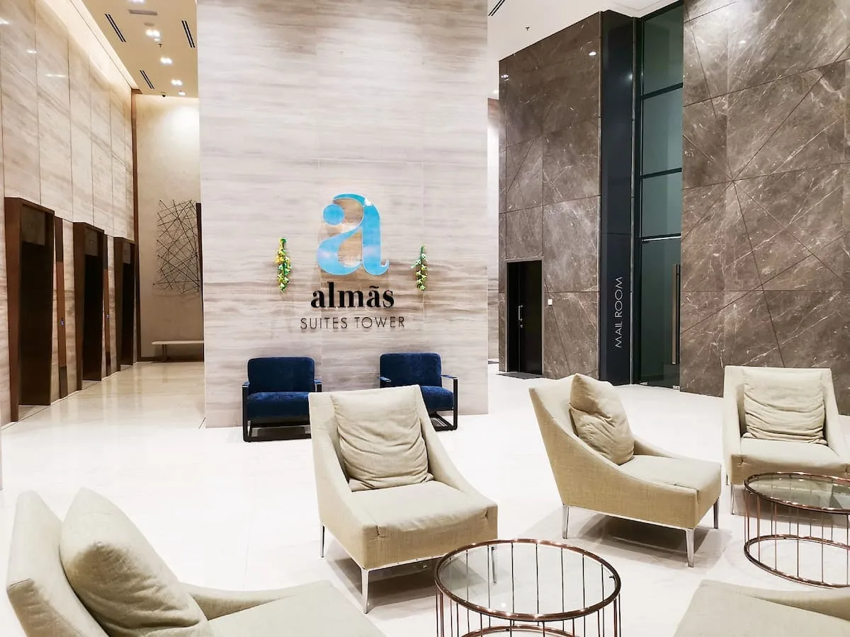 Almãs @ Puteri Harbour Residential lobby