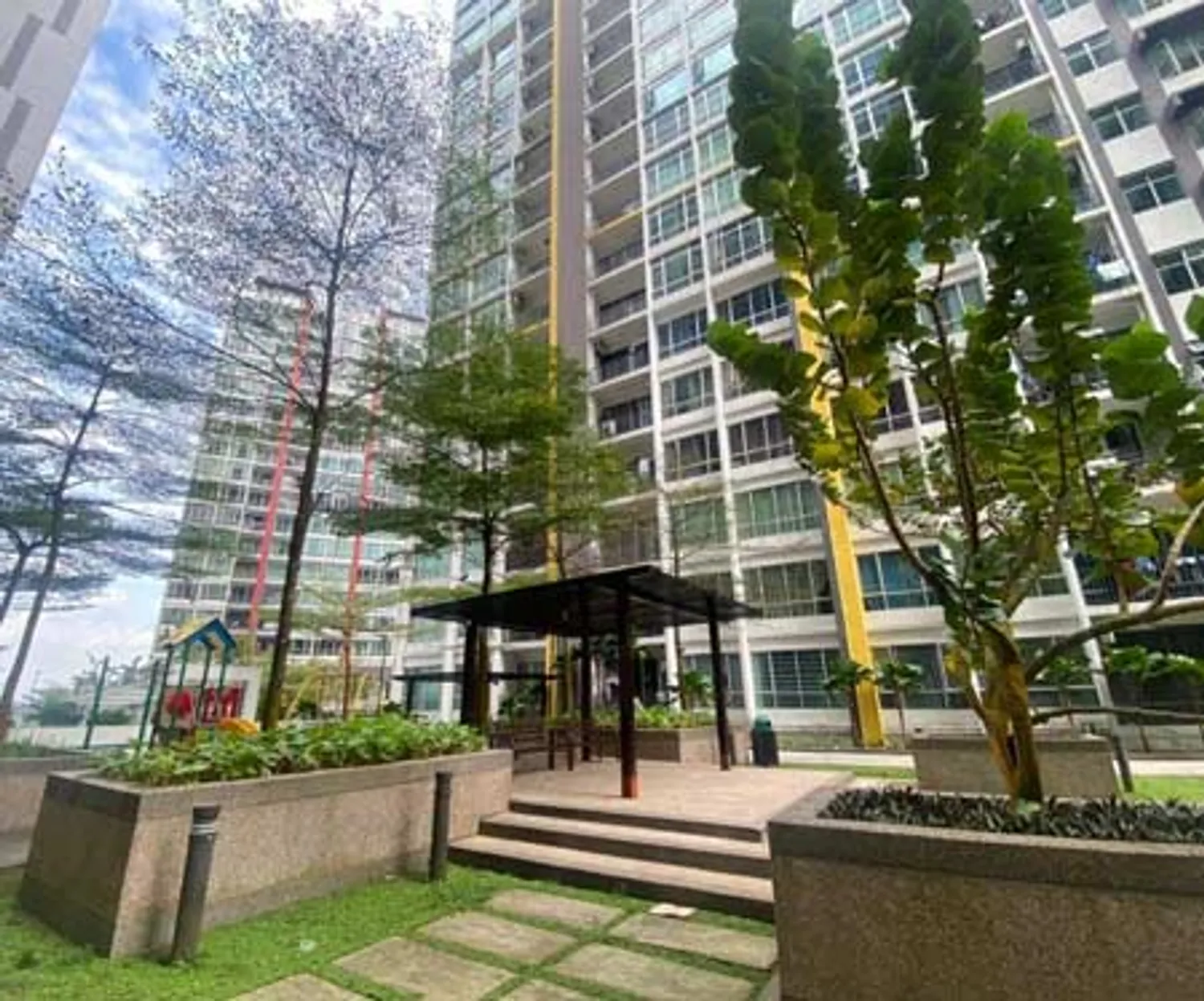 Greenfield Regency Towers