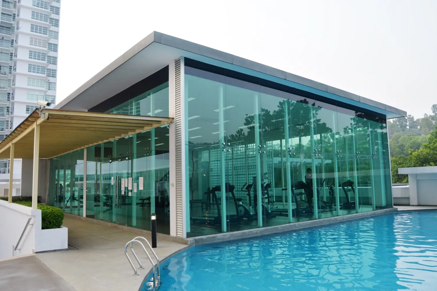 Horizon Residence (Dwi Mutiara) @ Bukit Indah 泳池