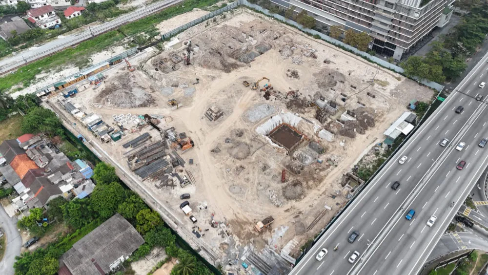 Construction site progress in September 2026 at M Aurora by Major Land Development Sdn Bhd, Old Klang Road, Kuala Lumpur
