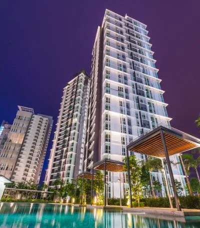 Medini Signature The tower at dusk