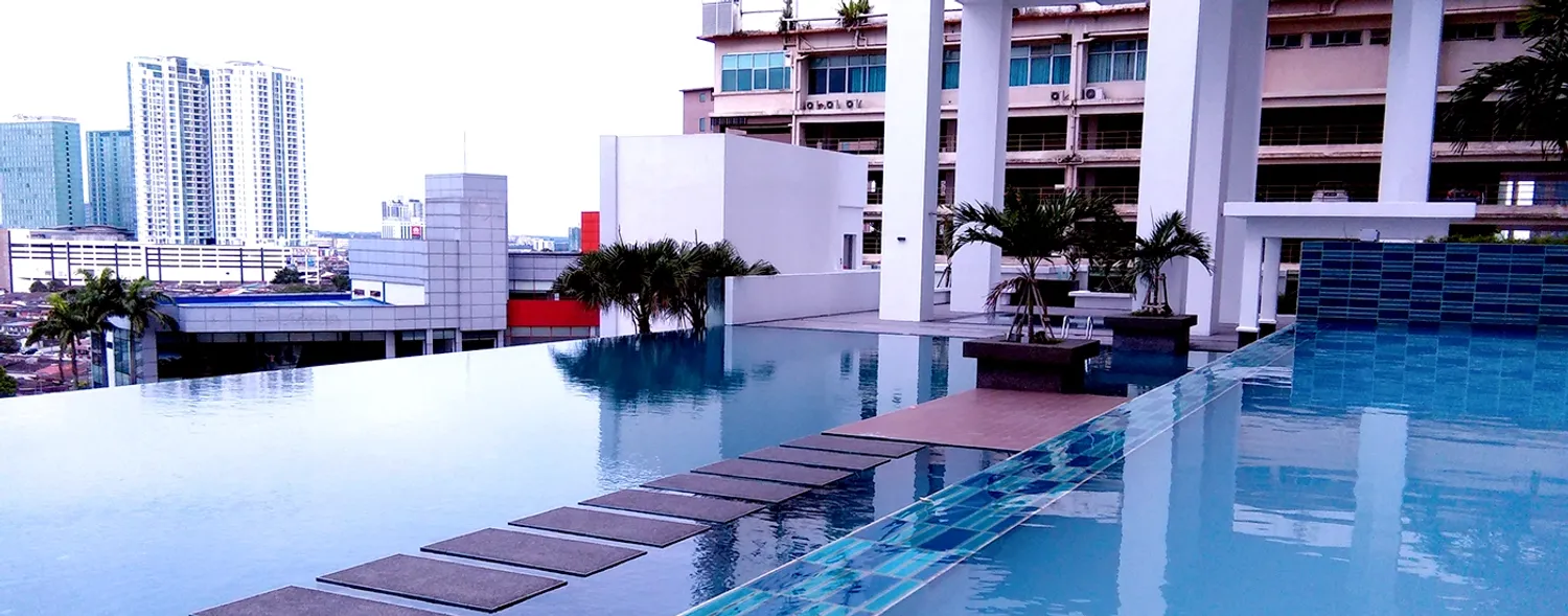 Pinnacle Tower @ Taman Abad Tower exterior