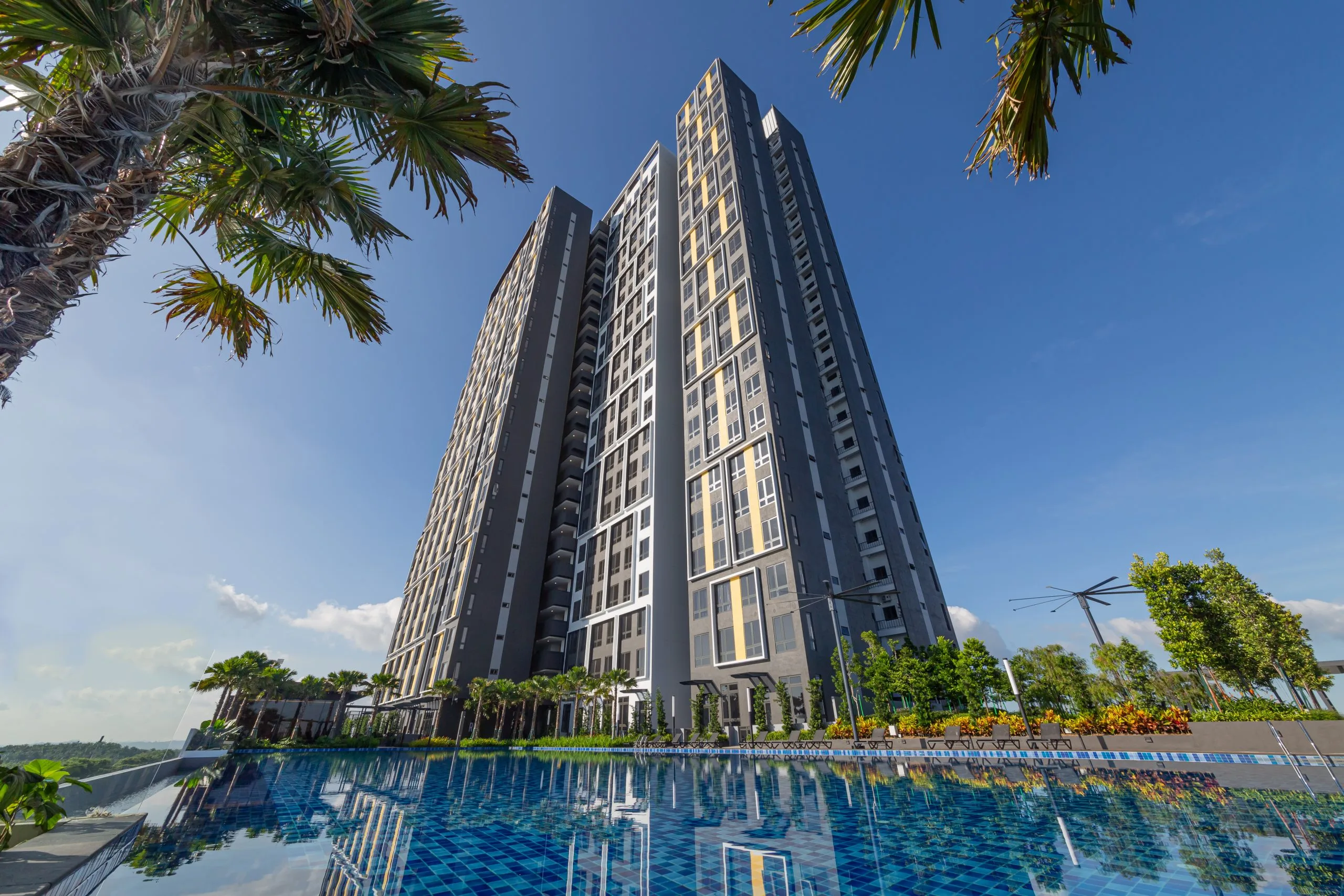 Sunway GRID Residence @ Sunway Iskandar The tower seen across the pool
