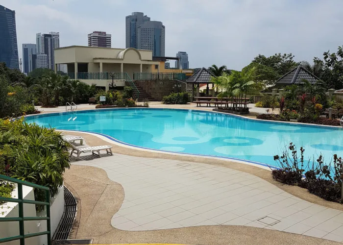 The Wadihana Pool from ground level