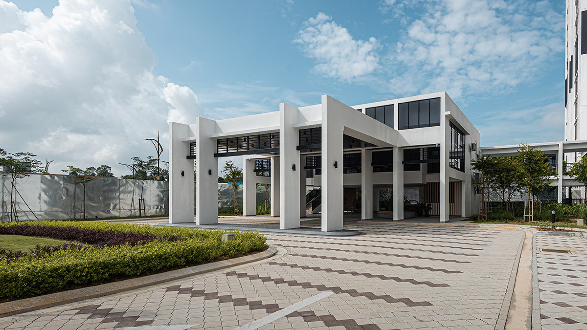 Veranda Residence Facilities deck