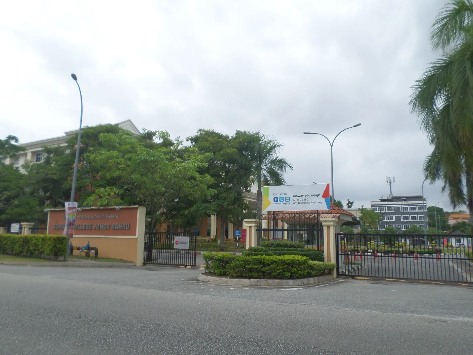 Sunway College Johor Bahru, Austin Heights