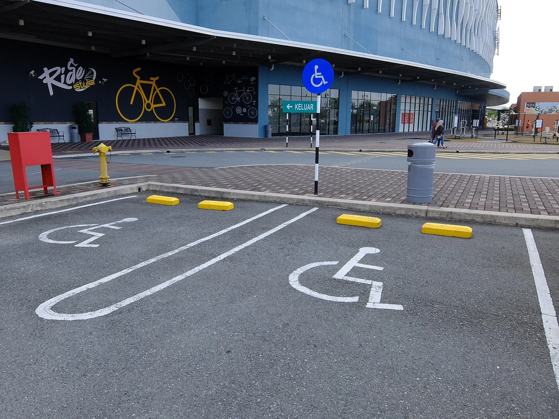 Accessible parking at AEON Mall Bandar Dato Onn