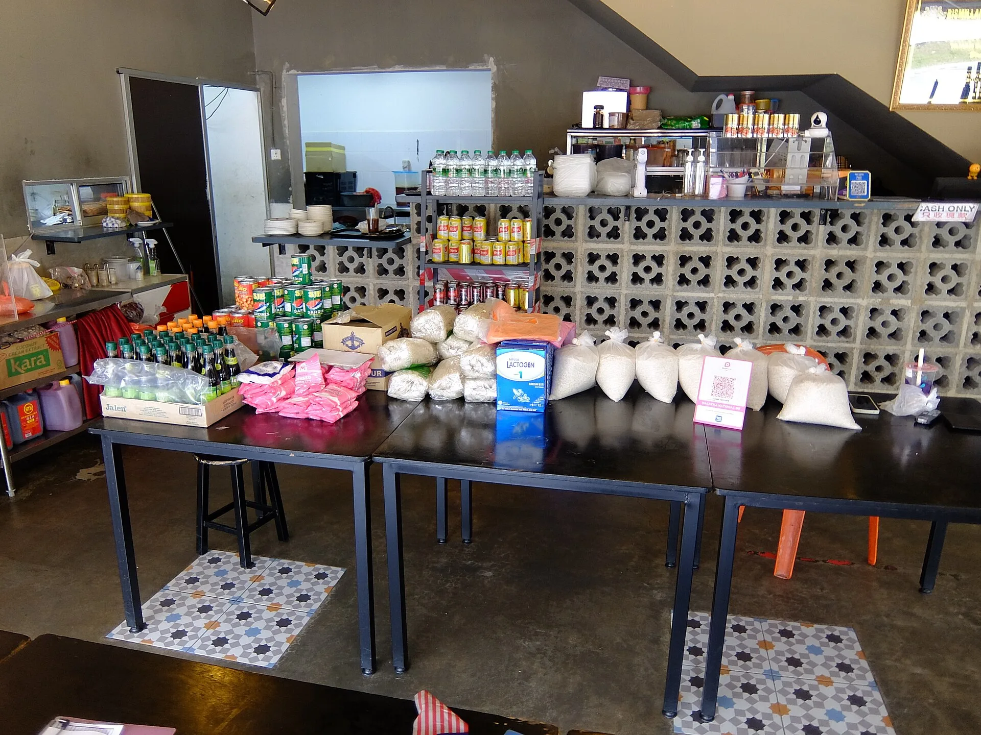 Food bank at Adam's Kitchen, Taman Daya