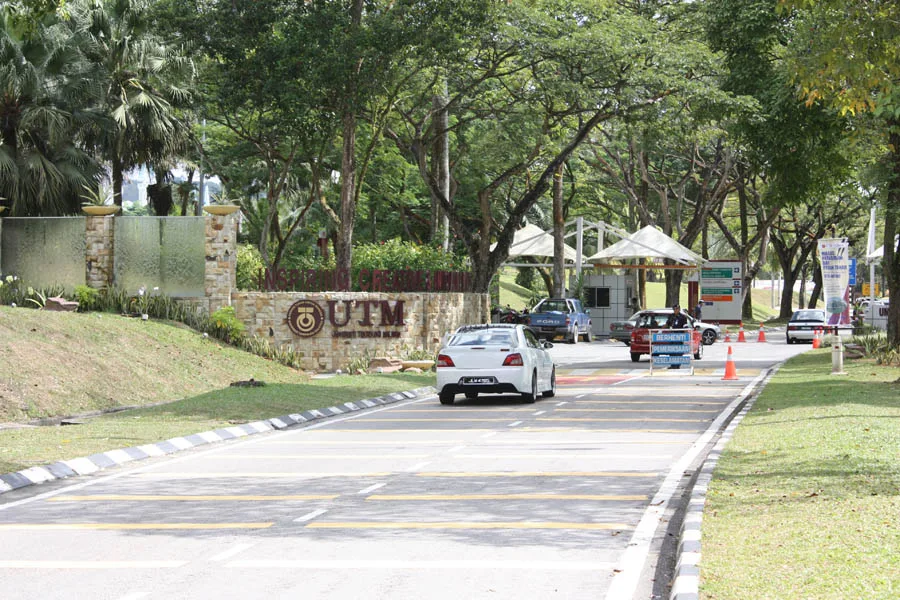 Universiti Teknologi Malaysia main gate