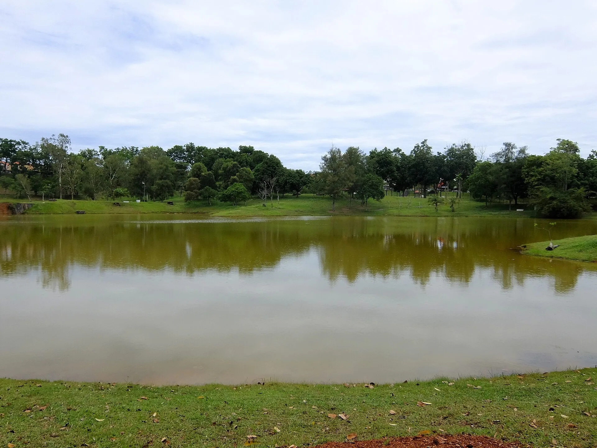 Taman Pelangi Indah Lake and Park, Ulu Tiram