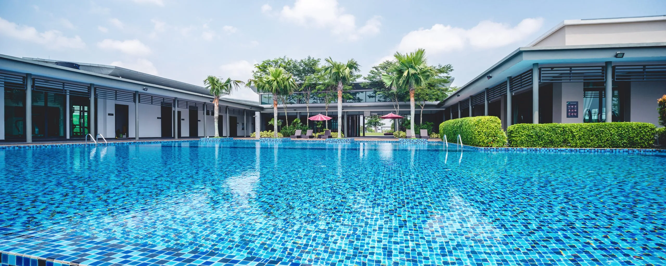 Sunway Lenang Heights swimming pool, Johor Bahru