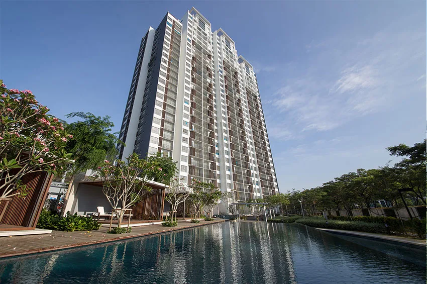 The WaterEdge apartment tower at Senibong Cove, Permas Jaya, Johor Bahru