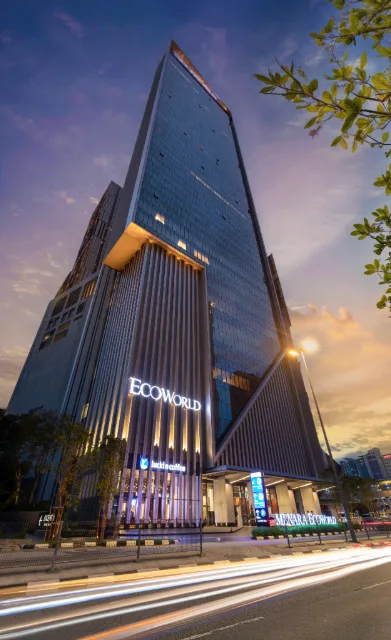 Menara EcoWorld, marketed as The Stride, a strata office tower outside the Housing Development Act, at Bukit Bintang City Centre by BBCC Development Sdn Bhd, Jalan Hang Tuah, Bukit Bintang, Kuala Lumpur, Federal Territory