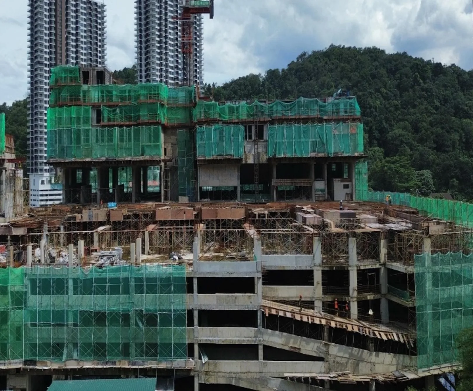 Dated construction progress photograph, 26 November 2024 at ForestHill Residences (Residensi Foresthill, KPKT 12225-2) by Foresthill Damansara Land Sdn Bhd, Damansara Perdana, Daerah Petaling, Petaling Jaya, Selangor