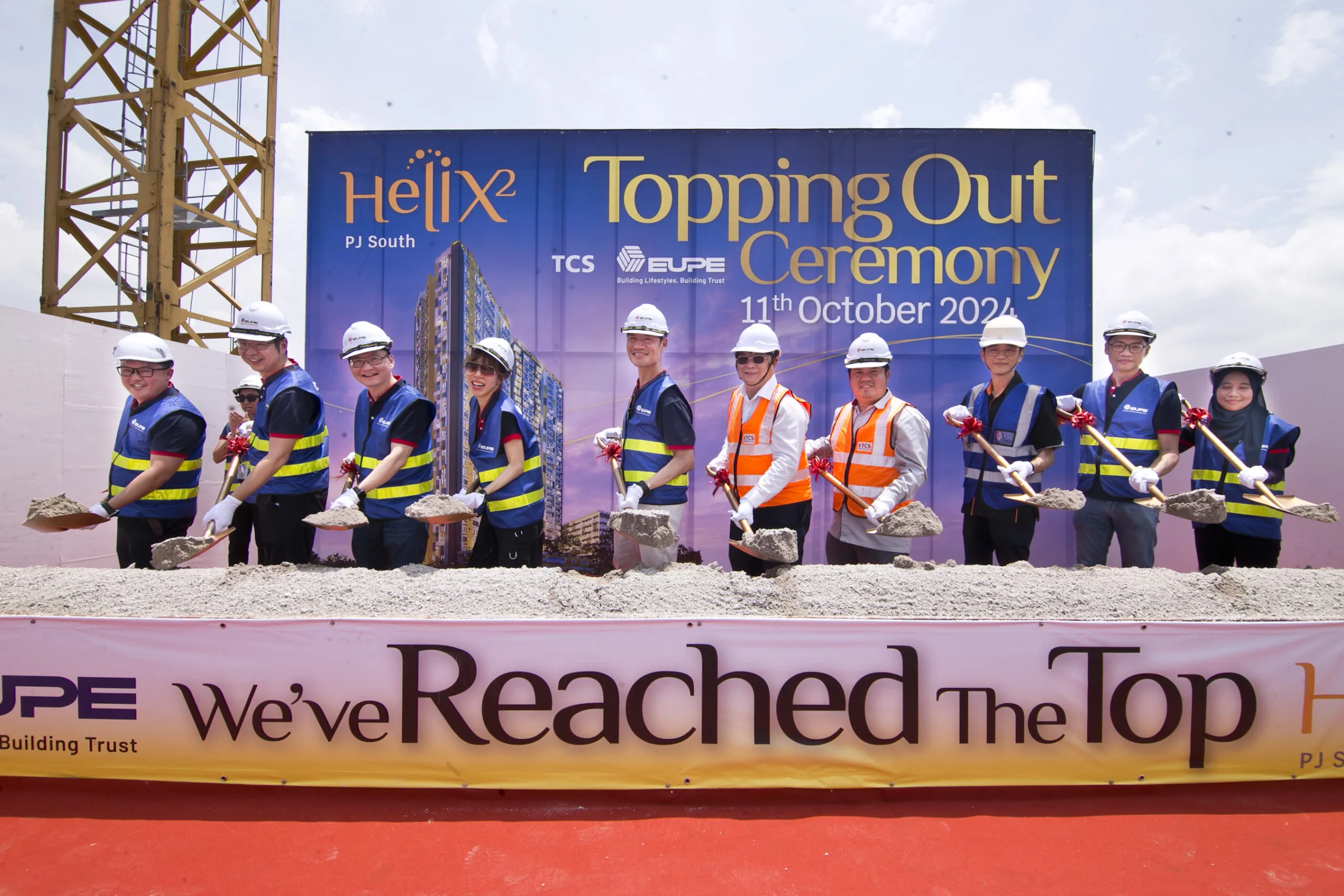 Second photograph of the topping out ceremony of 11 October 2024, people and an event rather than the building at Helix2 @ PJ South (Residensi Heliks, KPKT 30099-1) by Eupe PJ South Development Sdn Bhd, PJS 5, Bandar Petaling Jaya Selatan, Daerah Petaling, Petaling Jaya, Selangor