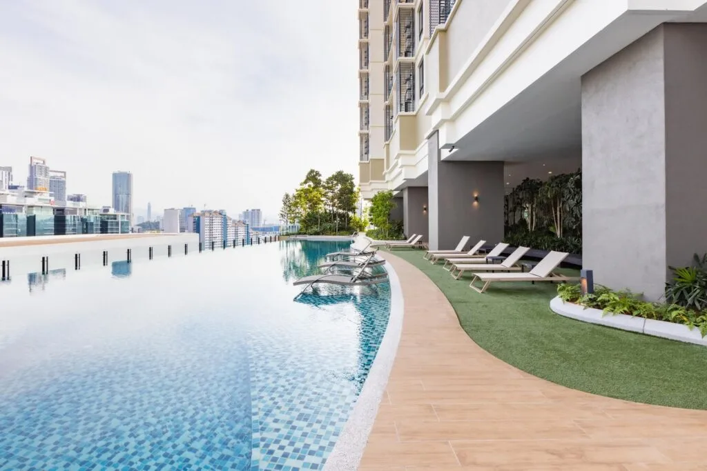 Laurel Residence @ Bangsar South, Kerinchi, Kuala Lumpur — 1,260 units, 2 × 42 storeys, completed 2024, Bangsar South