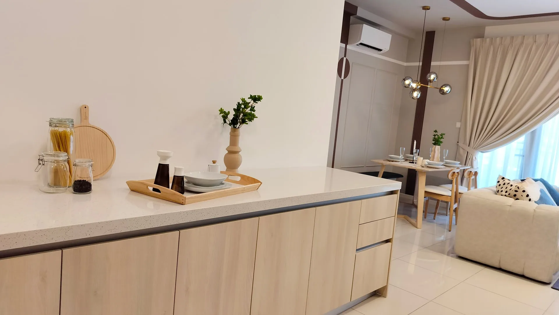 Show unit at Mahogany Residences by Everest Pioneer Sdn. Bhd., Kota Damansara, Petaling Jaya, Daerah Petaling, Selangor - room not stated by the source