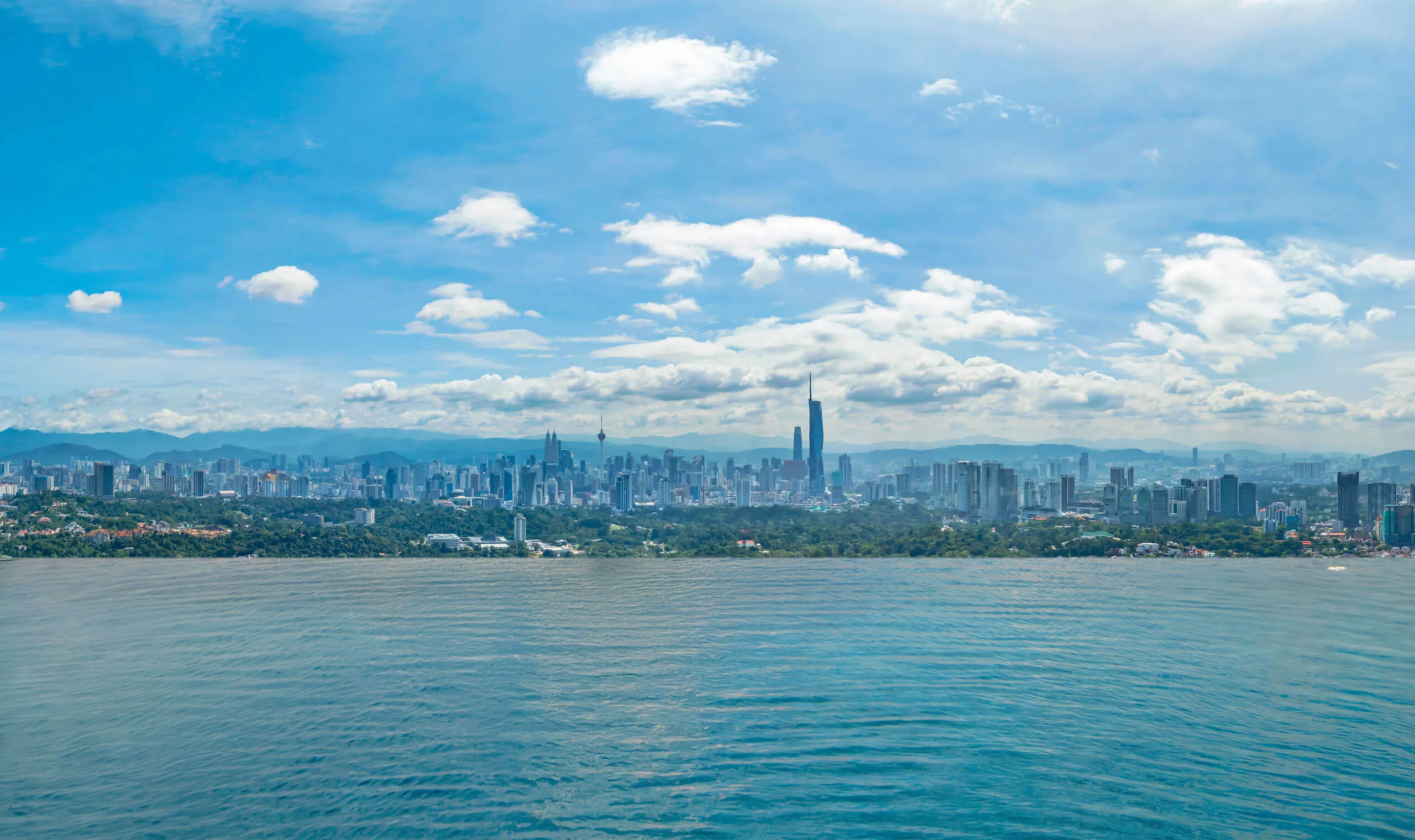 Artist impression of the Royal Suites sky pool on Level 51 at Pavilion Damansara Heights Phase 2 by Jendela Mayang Sdn Bhd, Pusat Bandar Damansara, Damansara Heights, Kuala Lumpur, Federal Territory of Kuala Lumpur