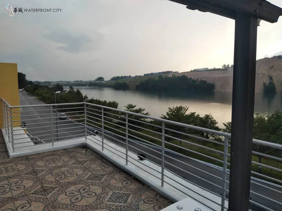 Roof terrace overlooking the lake at a Kingston bungalow, Clearwater Bay Resort, Waterfront City, Bandar Lahat Mines, Lahat, Ipoh, Perak