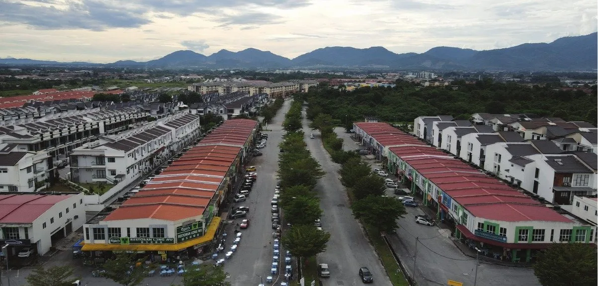 Aerial photo of existing shop rows and homes in Panorama Lapangan Perdana, Ipoh South, the township where Ginza by Team Keris Berhad sits