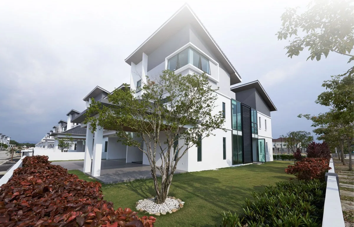 Orchard Villa completed three-storey detached house on a corner lot with a lawn, photo published by the developer, Simpang Ampat, Penang