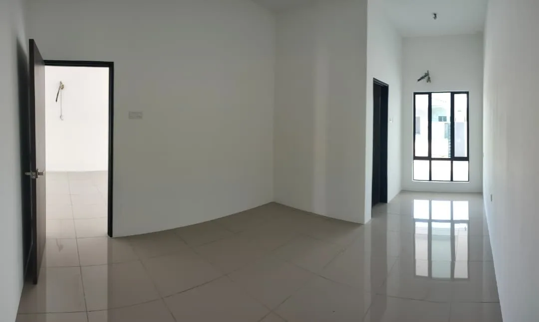 Master bedroom of a single-storey semi-detached house at Taman Anda by 3Peak Construction Sdn Bhd, Tasek, Ipoh, Perak