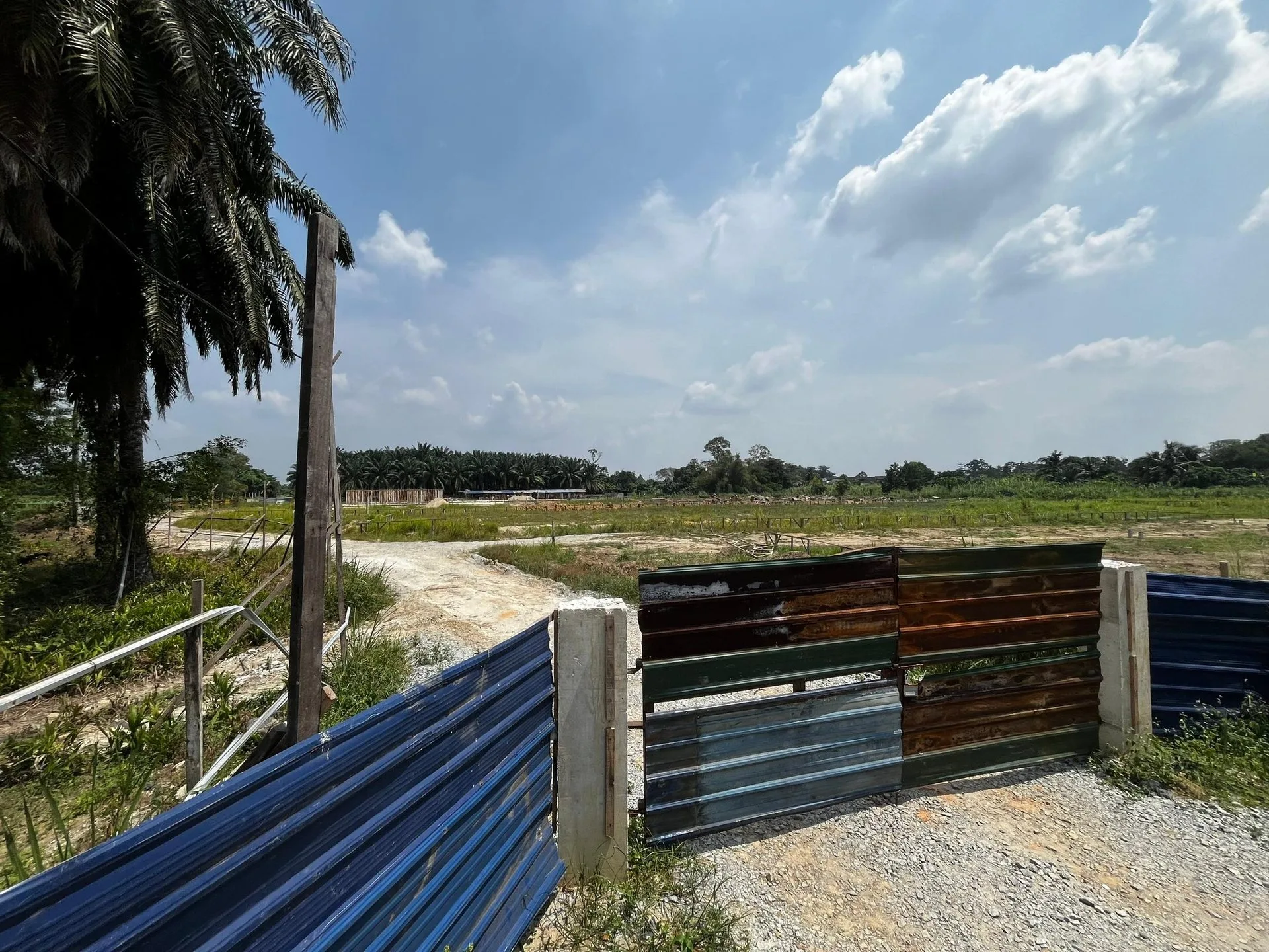 The hoarded site of Taman Simpang Permaisuri before construction, Simpang, Taiping, Perak