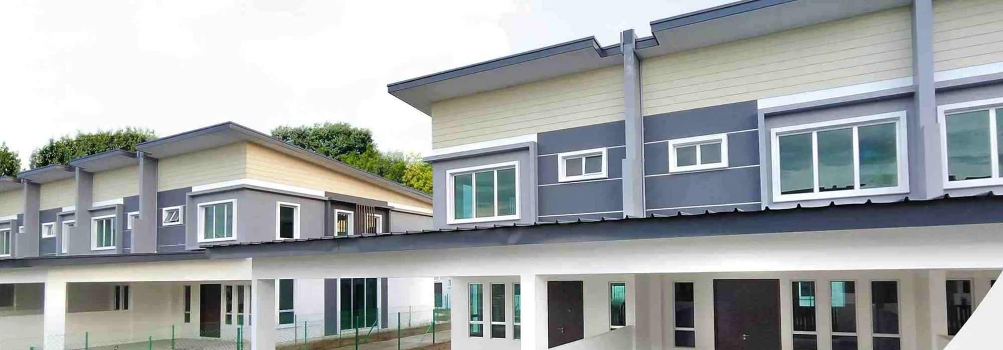 沙巴山打根 Bandar Utama 的 Utama South Park 已完工的双层排屋街景照片（发展商手册）